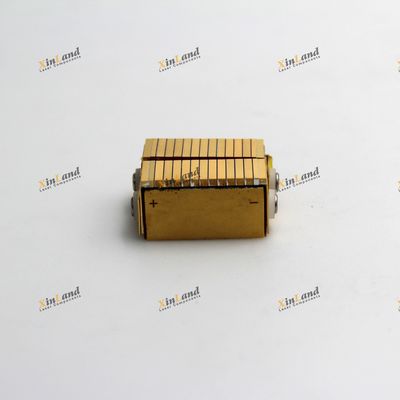 24bar 2400W 808nm 1064nm 755nm 940nm Diode Laser Piles pour l'épilation et la puce de diode laser industrielle